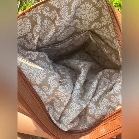 Purse - Picture 3 of 4